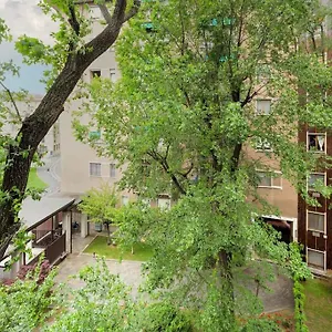 https://orazio-flexyrent-apartment.italymilanhotels.net